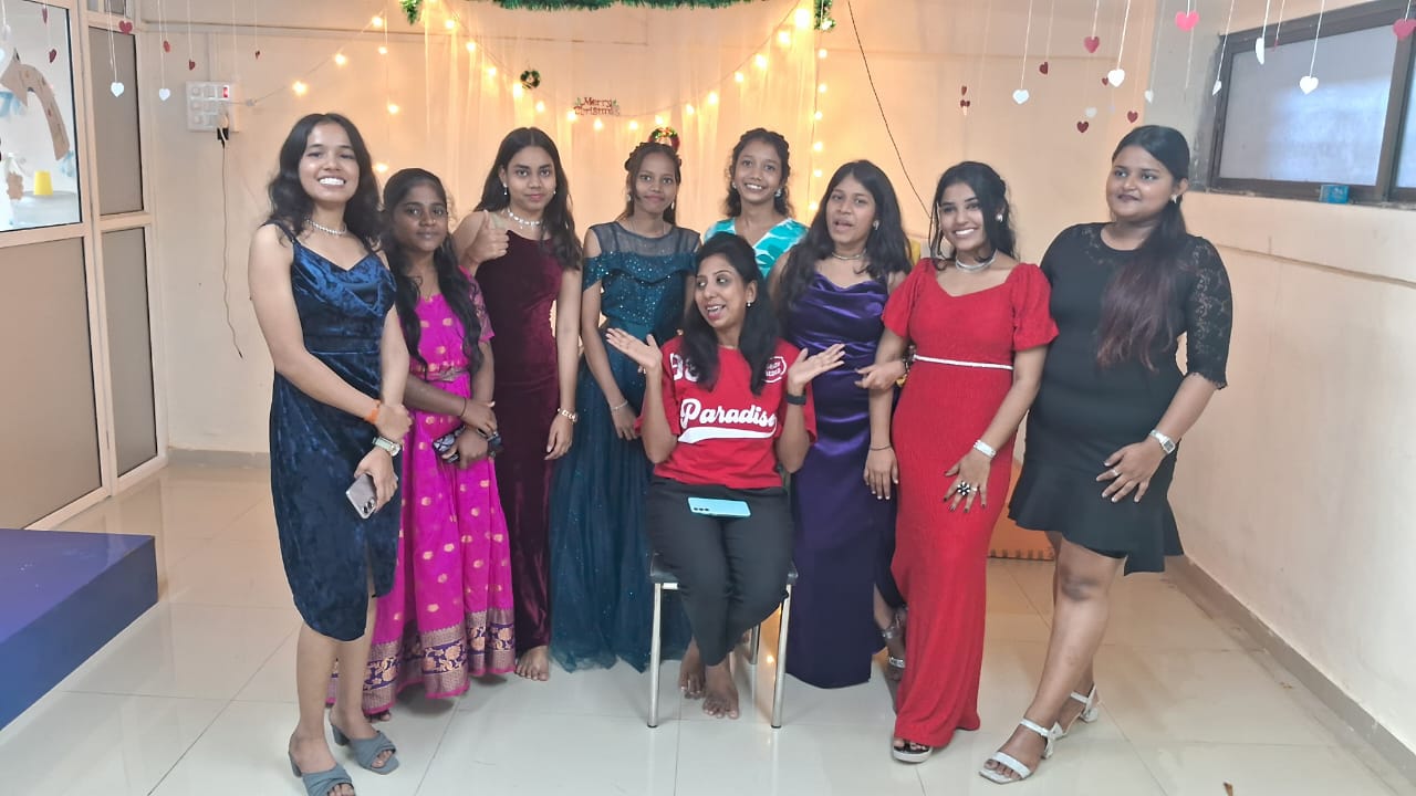 Aspiring Medicos Gallery 23